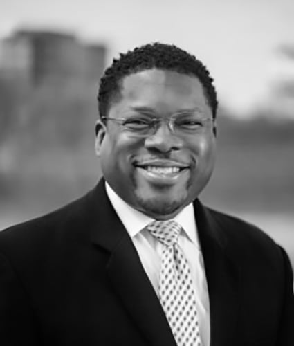 Harris Quinten Headshot_425x500_v2 bw